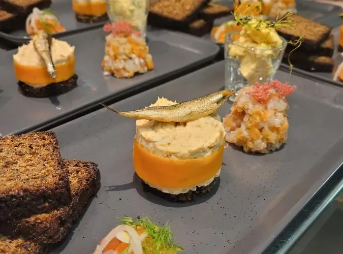 Aamiaismajoitus Ajakka